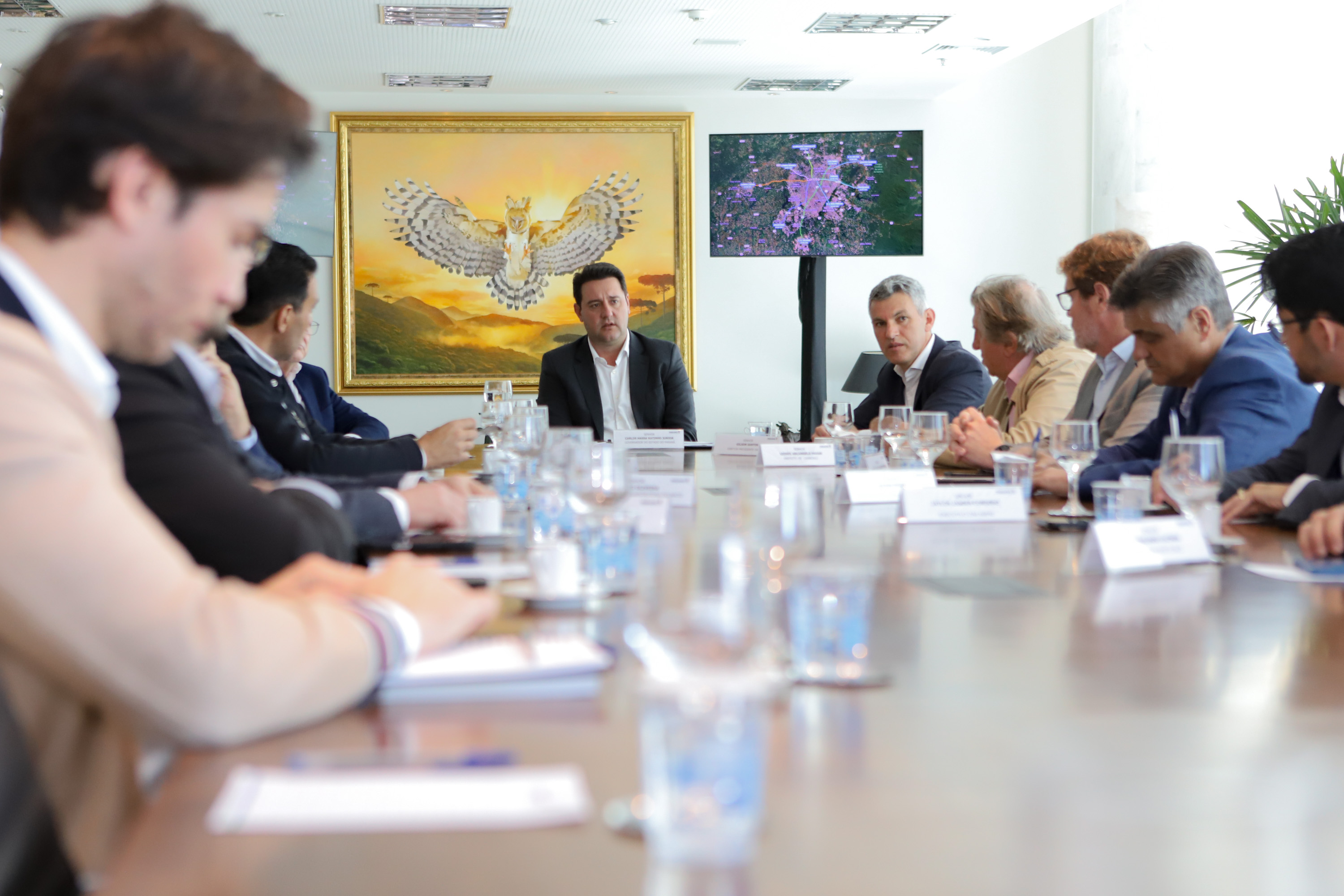 Ratinho Junior apresenta projeto inovador do transporte a prefeitos de Santa Catarina