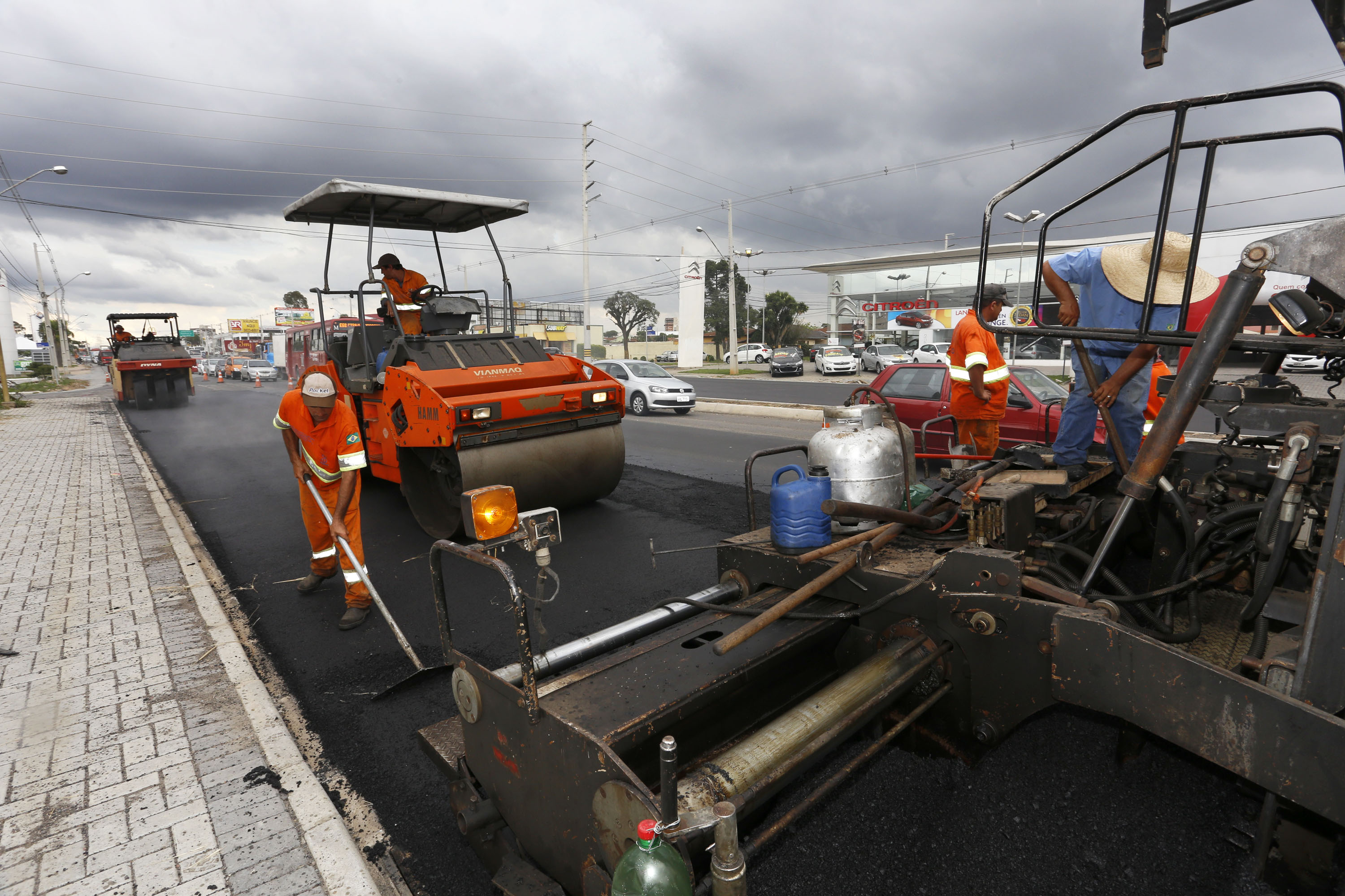 A obra do Corredor Aeroporto-Rodoferroviária fica na divisa de São José dos Pinhais até o aeroporto Afonso Pena.