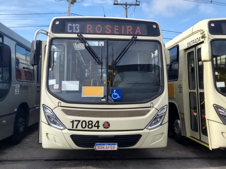 Foto do onibus da linha c13