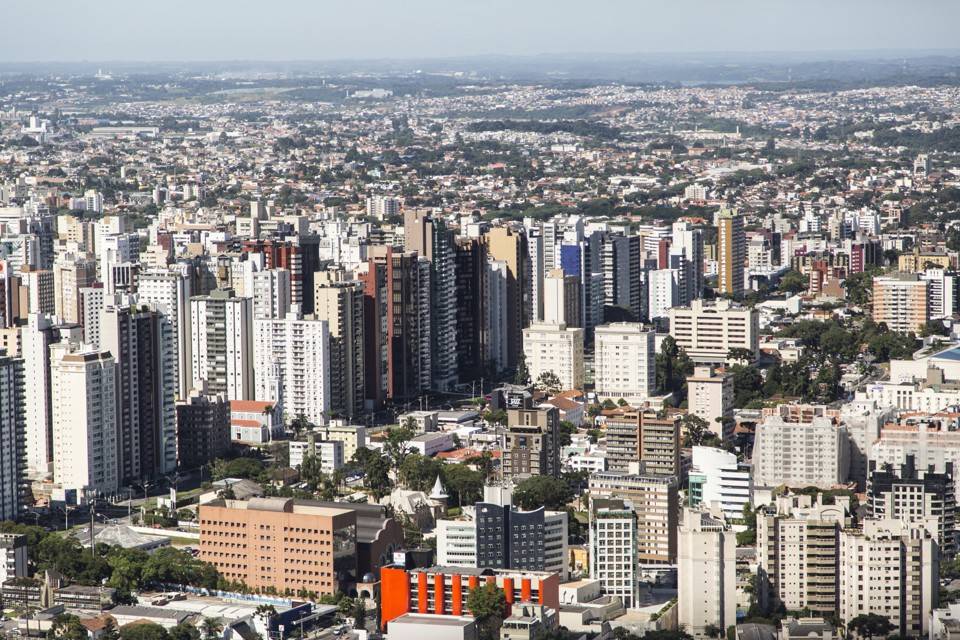 Foto aérea de Curitiba