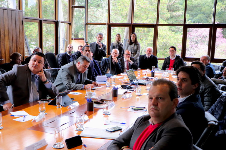 foto da reunião com secretarios de governo