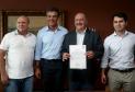 O presidente da Alep, Ademar Traiano, o governador Beto Richa, o prefeito da Lapa, Paulo Furiati e o deputado Alexandre Curi.