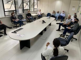 foto reuniao