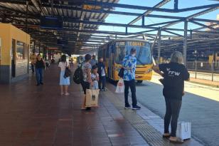 Mudança de plataforma no Terminal do Pinheirinho impactará usuários do transporte coletivo de Fazenda Rio Grande