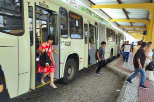 Após dois anos congelada, tarifa do transporte da RMC será reajustada na segunda