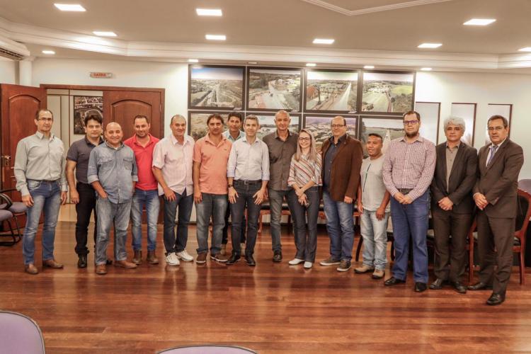 Foto da reunião em Araucária