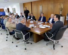 Ratinho Junior apresenta projeto inovador do transporte a prefeitos de Santa Catarina