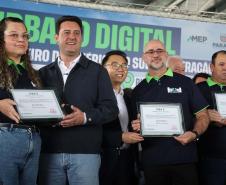 Primeiro na América do Sul: Bonde Urbano Digital começa a operar entre Pinhais e Piraquara