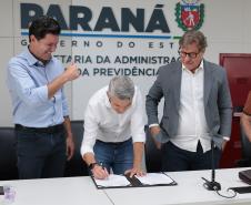 Curitiba, Colombo e Fazenda Rio Grande: Estado assina contrato para anteprojeto de novo corredor de ônibus