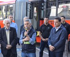 23 metros e quase 200 lugares: Paraná ganha primeiros ônibus superarticulados
