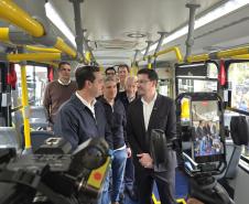 Estado entrega 37 novos ônibus Articulados Especiais para ligação entre Fazenda Rio Grande e Curitiba