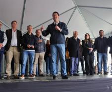 Estado entrega 37 novos ônibus Articulados Especiais para ligação entre Fazenda Rio Grande e Curitiba