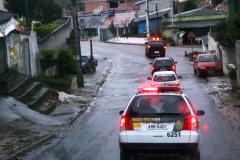 Cerca de 1.300 agentes de segurança pública ocuparam no dia 17 de julho diversas áreas da Cidade Industrial de Curitiba (CIC), um dos maiores bairros da capital paranaense, para dar início à implantação de quatro Unidades Paraná Seguro (UPS) na região. 