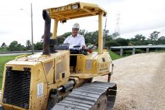 O governador Beto Richa visitou no dia 22 de janeiro, em São José dos Pinhais, na Região Metropolitana de Curitiba, obras do Corredor Aeroporto-Rodoferroviária e Corredor Marechal Floriano, que fazem parte do Programa de Aceleração do Crescimento (PAC) para a Copa do Mundo 2014. 