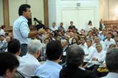 A ampliação da isenção do Imposto sobre Circulação de Mercadorias e Serviços (ICMS) que incide sobre o óleo diesel usado no transporte público de 21 cidades, proposta pelo governador Beto Richa, têm apoio dos prefeitos que vão receber o subsídio do Governo do Paraná