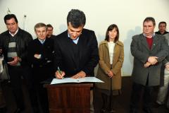 O governador Beto Richa anunciou o lançamento da licitação para a empresa que retomará as obras de revitalização do Parque do Monge, na Lapa.