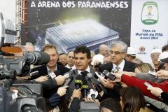 O governador Beto Richa participou no dia 04 de outubro do início da terceira etapa de obras do estádio Joaquim Américo (Arena da Baixada), que receberá jogos da Copa do Mundo Fifa de 2014.