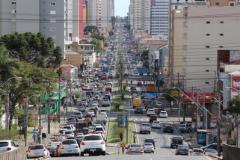 Mesmo com o crescimento acentuado no interior, Curitiba e as cidades que compõem a Região Metropolitana são responsáveis por 36% de toda frota do Estado, com mais de 2,3 milhões de veículos. 