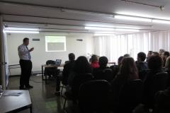 O professor José Javier Orosa González, da Universidade da Corunha (Espanha) fez a palestra na Comec a convite da UTFPR.