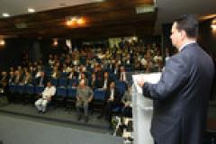O Seminario Internacional de Gestao Metropolitana reune gestores publicos de todo o Brasil. O evento contou com a presença do ministro das Cidades Gilberto Kassab e da governadora em exercicio Cida Borghetti.