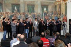 O governador Beto Richa recebeu os prefeitos no Palácio Iguaçu para autorizar e homologar licitações.