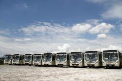 São 30 novos ônibus que atendem as linhas metropolitas não integradas e ligam os municípios de Colombo, Campina Grande de Sul, Quatro Barras e Itaperuçu a Curitiba. 