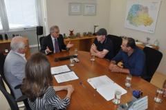 O prefeito Moiseis Branco da Silva e o presidente da Fomento Paraná, Vilson Ribeiro de Andrade, assinaram  o convênio. 