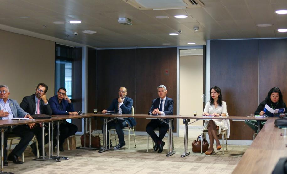 FNEM e CNI discutem investimentos em mobilidade nas regiões metropolitanas