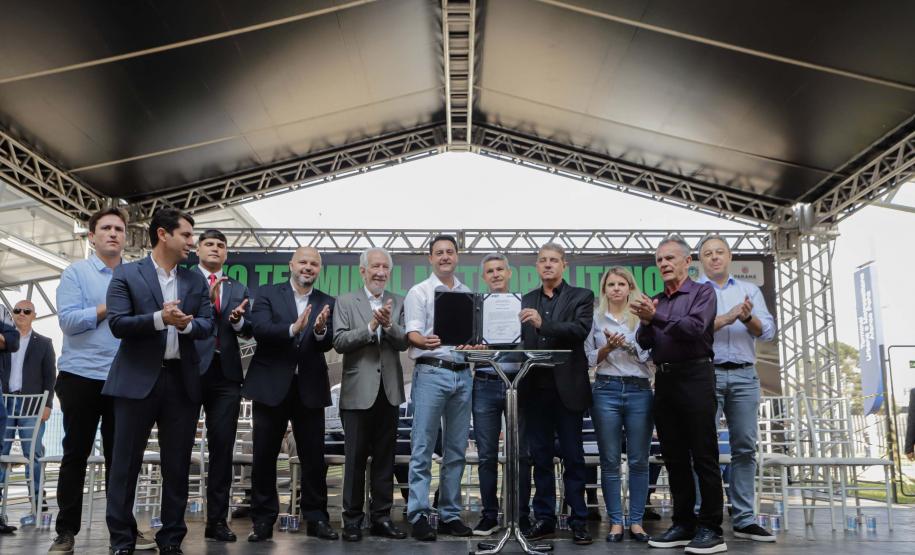 Governador autoriza início da pavimentação entre São José dos Pinhais e Mandirituba