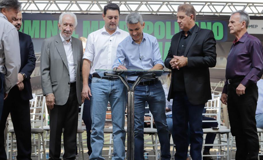 Governador autoriza início da pavimentação entre São José dos Pinhais e Mandirituba