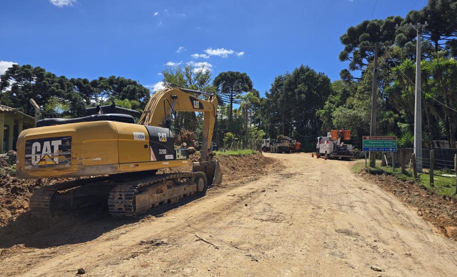 Pavimentação entre Mandirituba e São José dos Pinhais avança com drenagem e terraplenagem