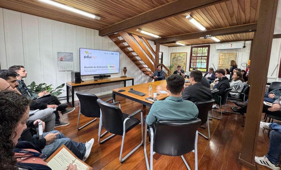 Estado e prefeitura discutem cenários futuros para Curitiba e Região Metropolitana