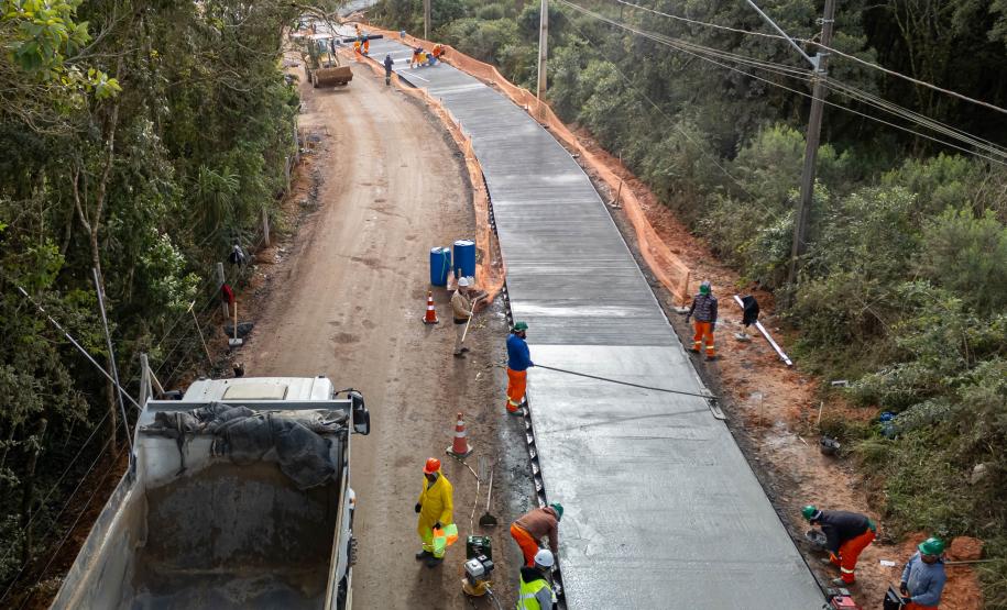 Obra da nova ligação entre Mandirituba e São José dos Pinhais entra na concretagem