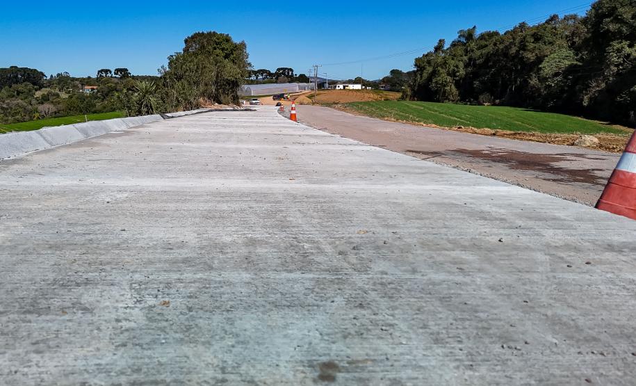 Pavimentação entre Mandirituba e São José dos Pinhais chega a 25% de conclusão