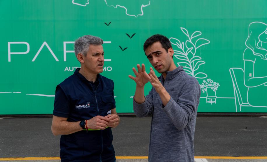 Bonde Urbano Digital trazido pelo Paraná desperta interesse no Brasil e de outros países