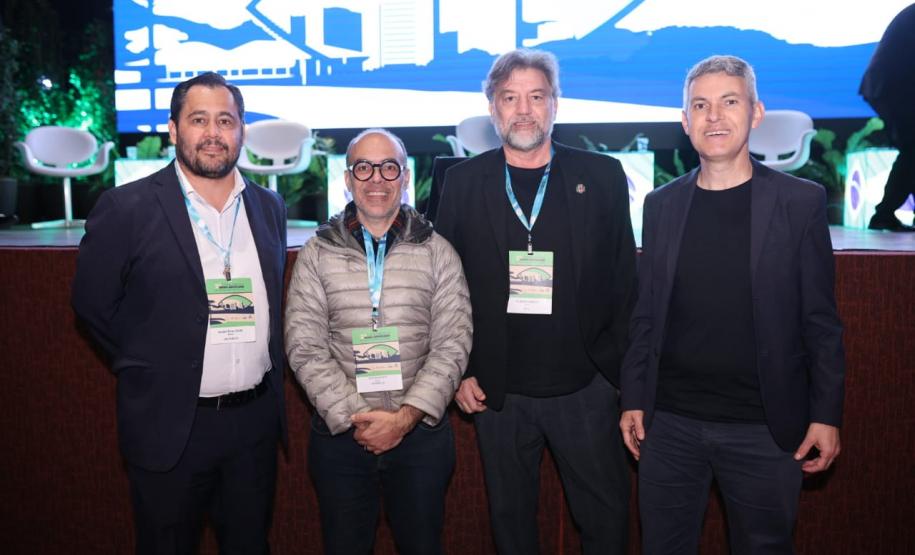 Congresso Ibero-Americano de Áreas Metropolitanas destaca integração e inovações