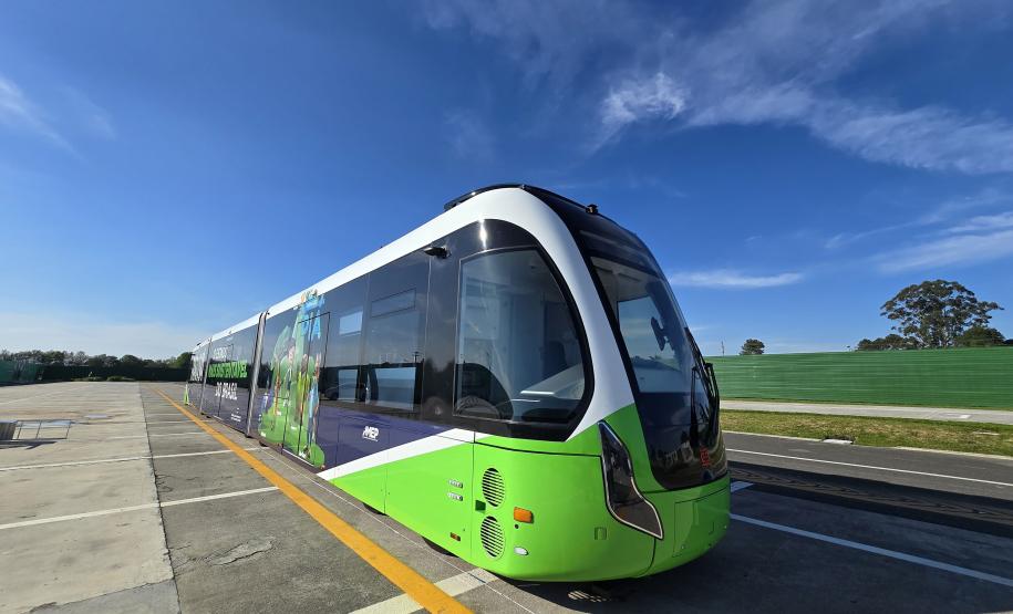 FÓRUNS E EXPOSIÇÕES – A Arena ANTP 2025 reunirá dezenas de painéis, fóruns e exposições sobre temas como descarbonização, financiamento do transporte público, infraestrutura, mobilidade ativa e sistemas inteligentes de transporte. Com uma feira de mais de 8 mil metros quadrados e a presença de representantes de todo o país, o evento consolida-se como um espaço estratégico para a troca de experiências e a apresentação de novas tecnologias voltadas à mobilidade urbana.