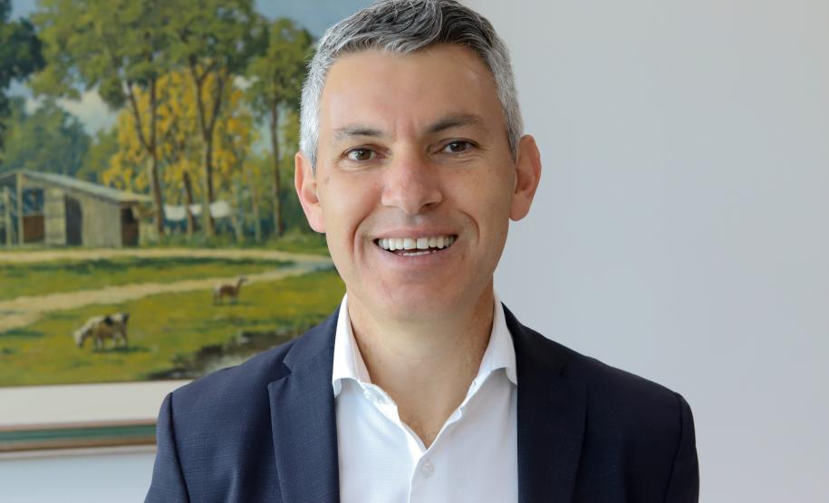 Ratinho Junior apresenta projeto inovador do transporte a prefeitos de Santa Catarina