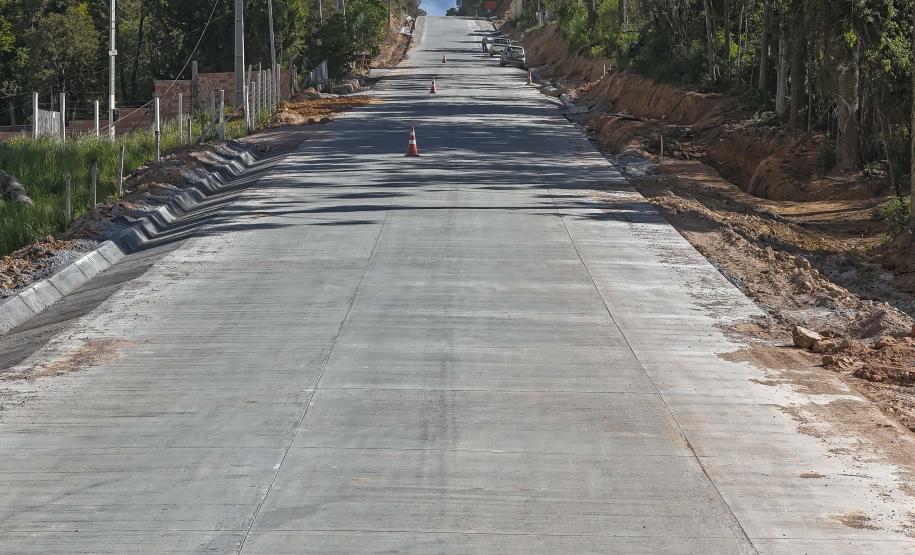 Pavimentação entre Mandirituba e São José dos Pinhais ultrapassa 40% de execução