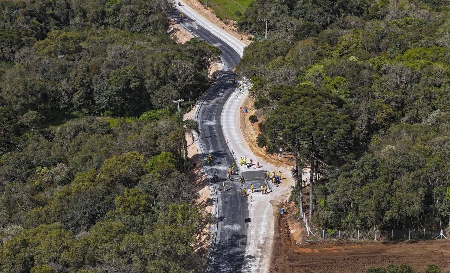 Pavimentação entre Mandirituba e São José dos Pinhais ultrapassa 40% de execução