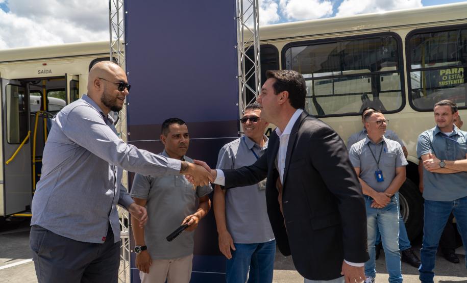 Cidades da Região Metropolitana de Curitiba ganham 115 novos ônibus para transporte coletivo