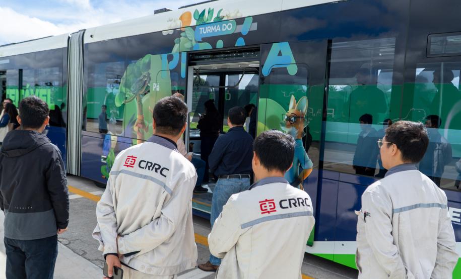 Paraná inicia instalação de ímãs que vão guiar o Bonde Urbano Digital nesta quinta