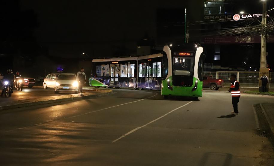 BUD chega a Piraquara para fase final de testes; operação com passageiros inicia em dezembro