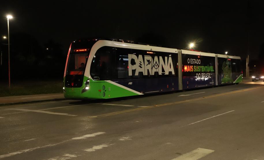 BUD chega a Piraquara para fase final de testes; operação com passageiros inicia em dezembro