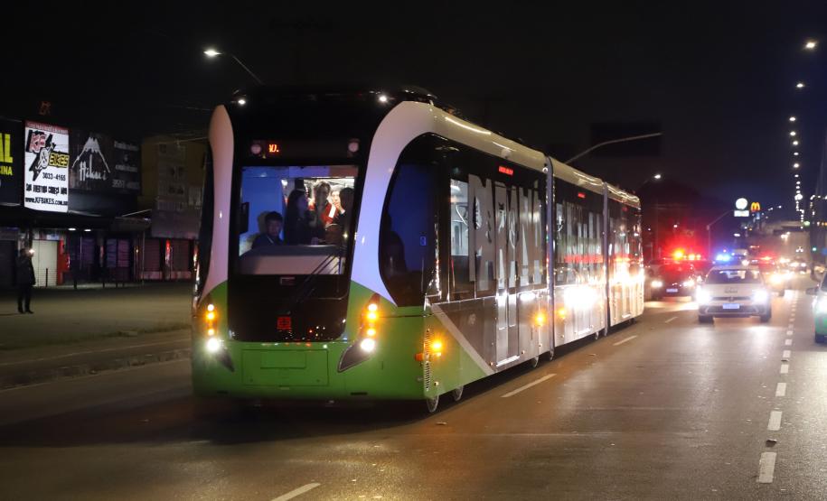 BUD chega a Piraquara para fase final de testes; operação com passageiros inicia em dezembro