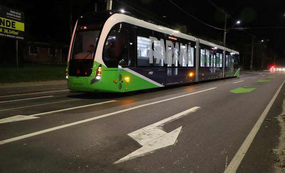 BUD chega a Piraquara para fase final de testes; operação com passageiros inicia em dezembro
