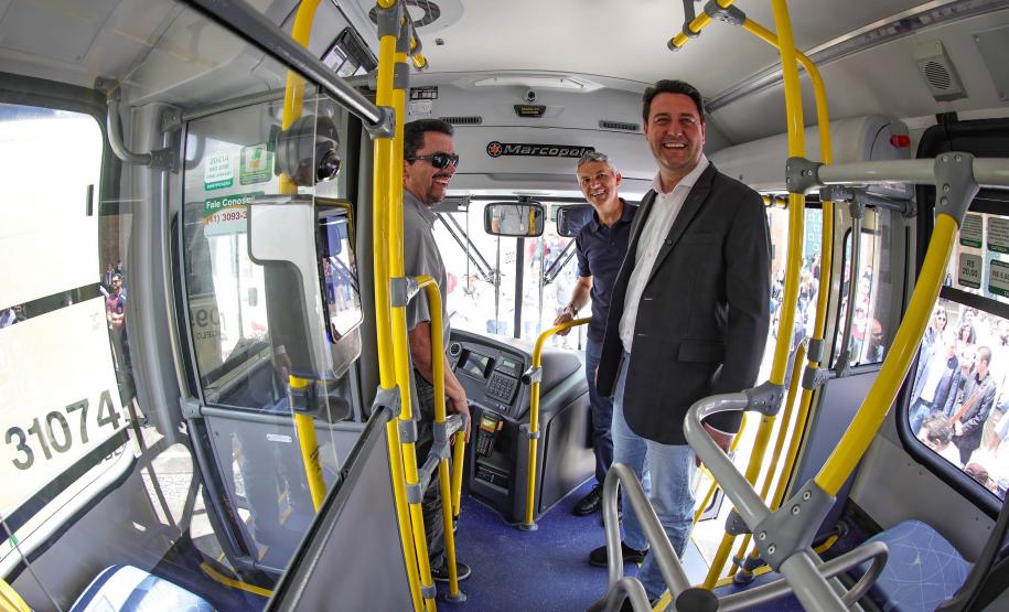 Cidades da Região Metropolitana de Curitiba ganham 115 novos ônibus para transporte coletivo