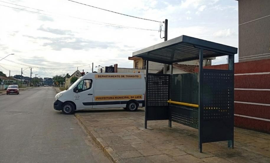 68 cidades do Paraná recebem novos abrigos de paradas de ônibus