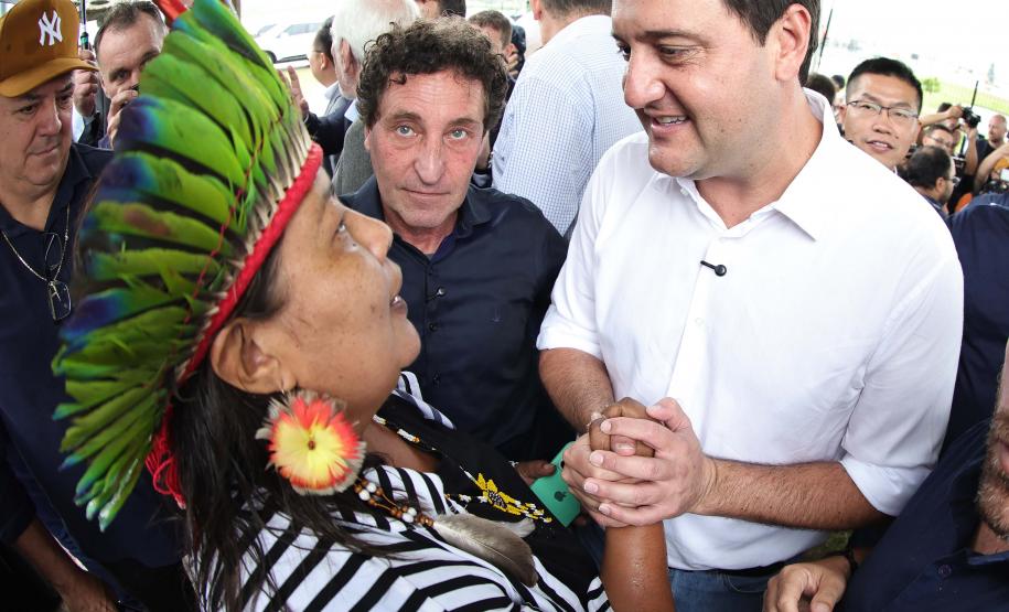 População se surpreende com tecnologia e aprova primeira viagem do Bonde Urbano Digital