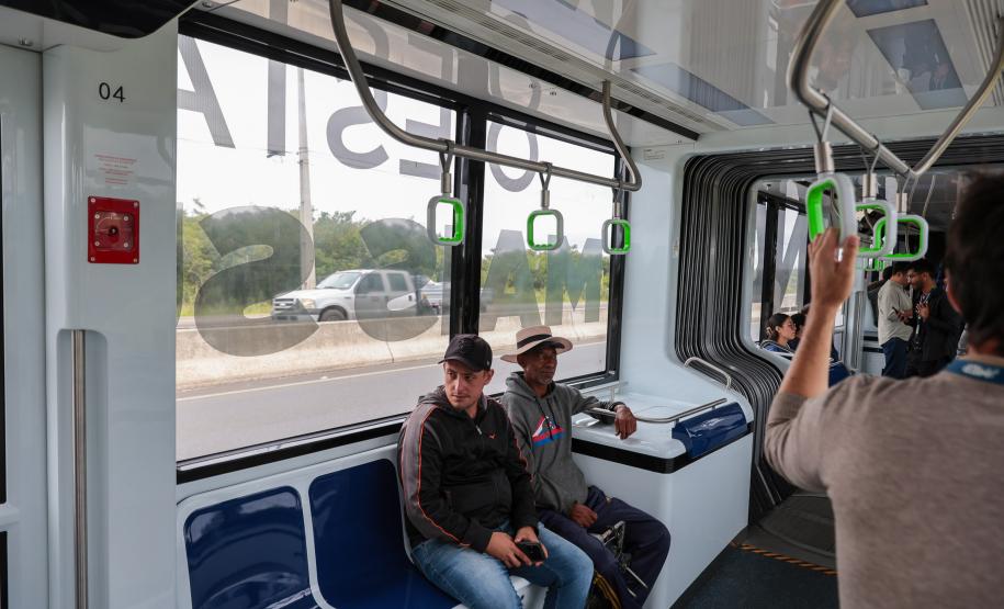 Bonde Urbano Digital inicia operação completa e empolga passageiros da RMC